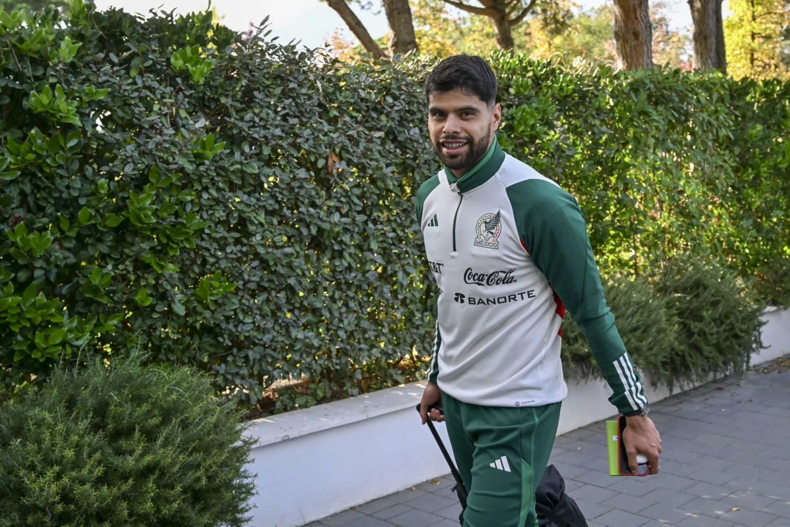 Las primeras imágenes del Tri en Girona