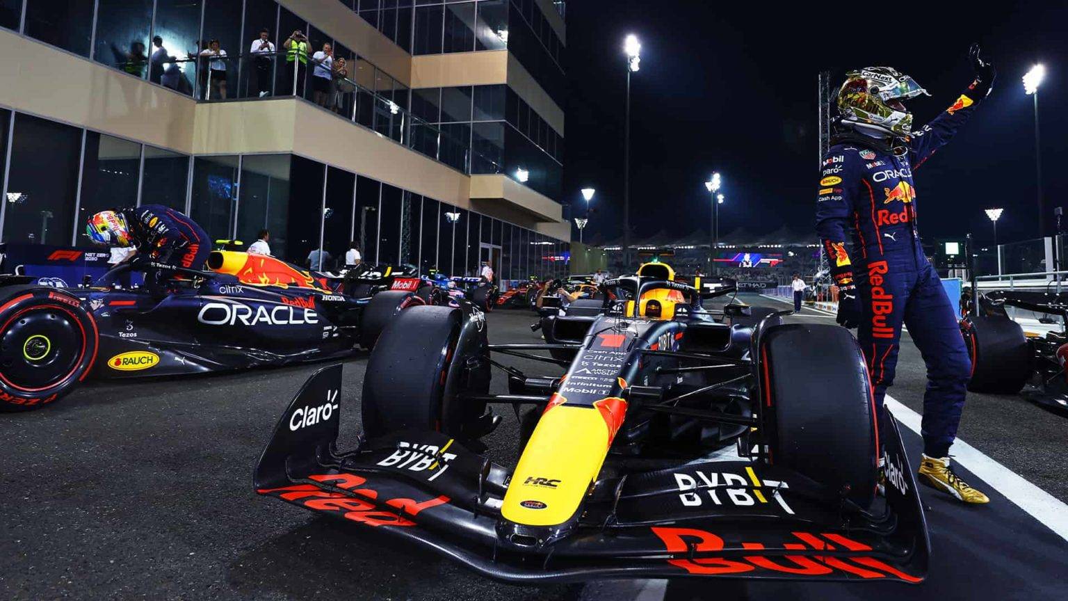 F1: Verstappen se lleva la pole en Abu Dhabi, Checo arrancará segundo