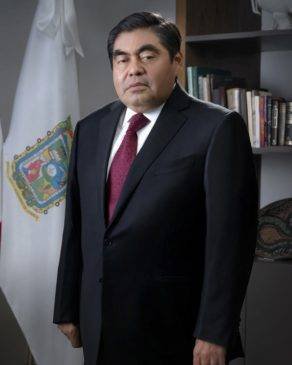 Fallece el gobernador de Puebla Miguel Barbosa