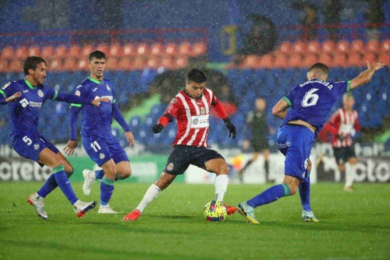 Fernando Nene Beltrán anotó el gol chiva.