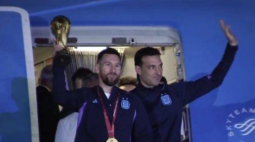 Llega Argentina y Messi a Buenos Aires con la Copa del Mundo