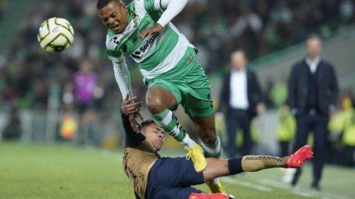 Santos golea 3-0 a Pumas y regresa a la senda del triunfo