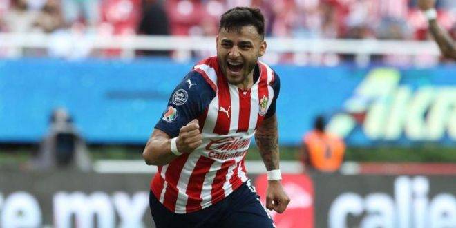 Lee más sobre el artículo Liga MX: Alexis Vega, fuera de 6 a 8 semanas con las Chivas