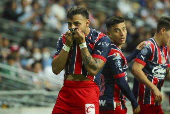 Lee más sobre el artículo Liga MX: Chivas vence a Rayados 1-0 con una gran actuación del Wacho Jiménez