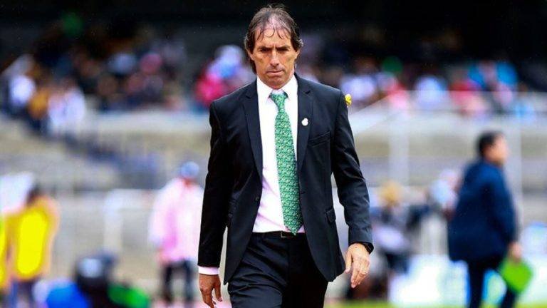 Guillermo Almada se despide del Club Pachuca