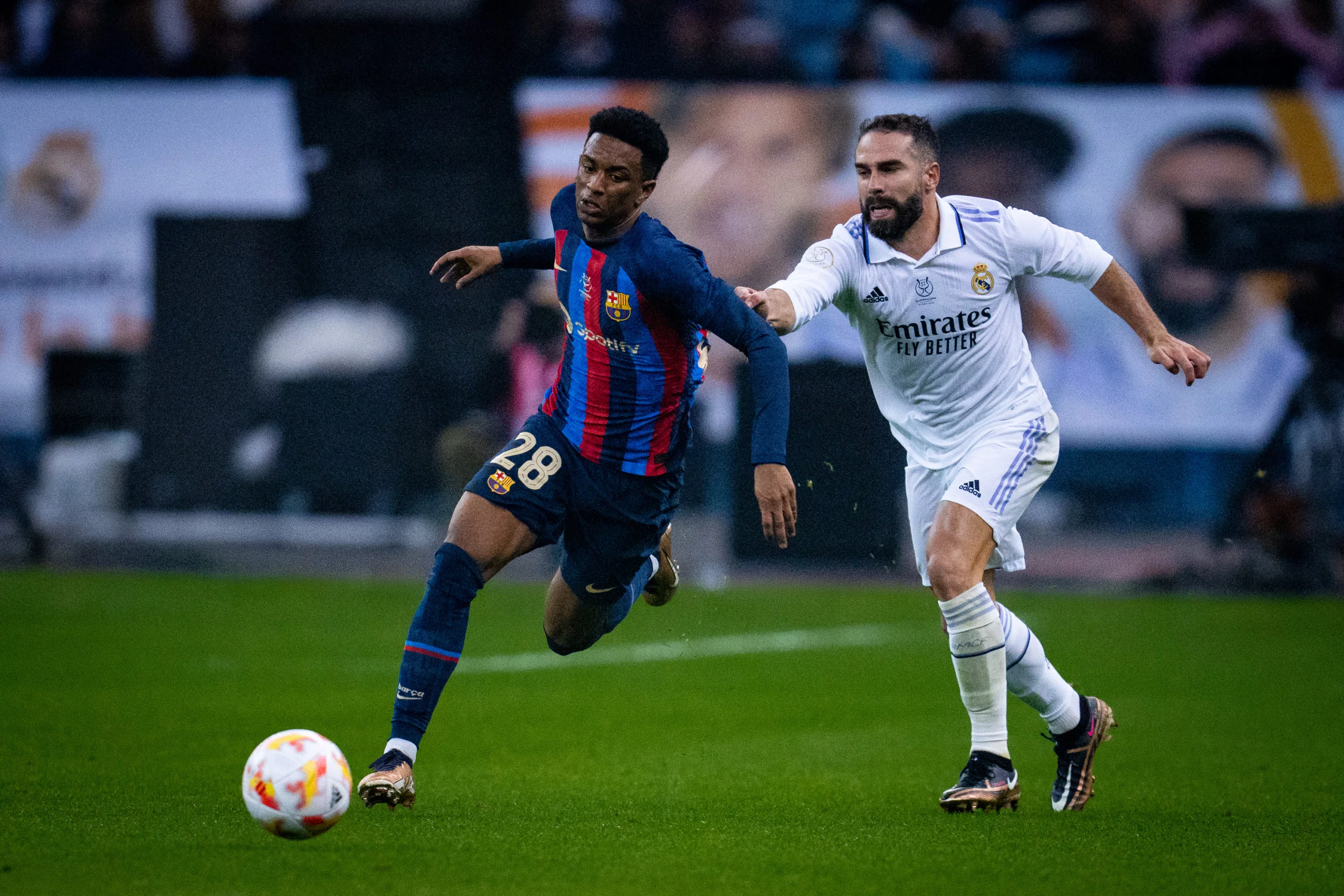 Barcelona aplasta al Real Madrid 3-1 y gana la Supercopa