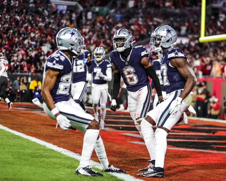 NFL: Cowboys eliminan a Buccaneers en el posible adiós de Tom Brady