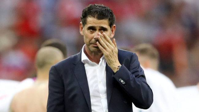 Lee más sobre el artículo Chivas hace oficial la salida de Fernando Hierro