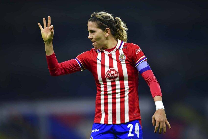 Lee más sobre el artículo Liga MX Femenil: Chivas golea 5-1 a Pumas con hat trick de Licha Cervantes
