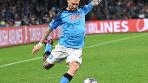 Napoli aplasta 5-0 al Frankfurt y está en cuartos