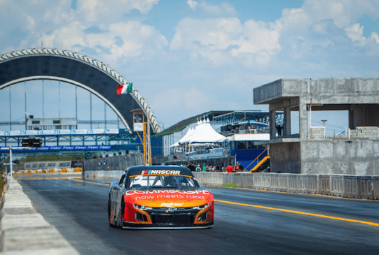NASCAR MÉXICO correrá el sábado en MONTERREY.