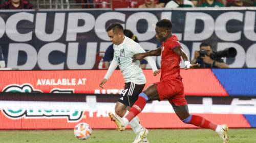 México superó con claridad 3-1 a Haití.