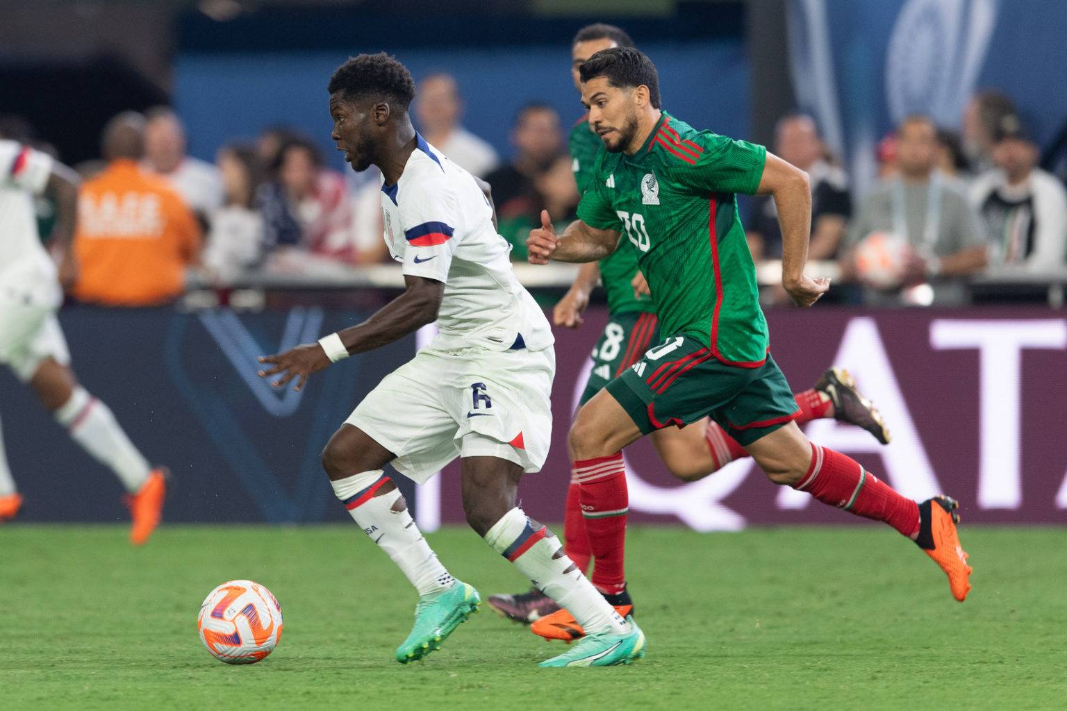 Estados Unidos golea 3-0 a México y avanza a la final de la Nations League
