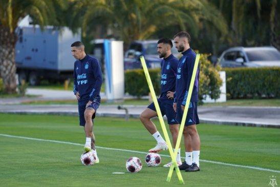 Argentina enfrentará a Bolivia esta tarde.