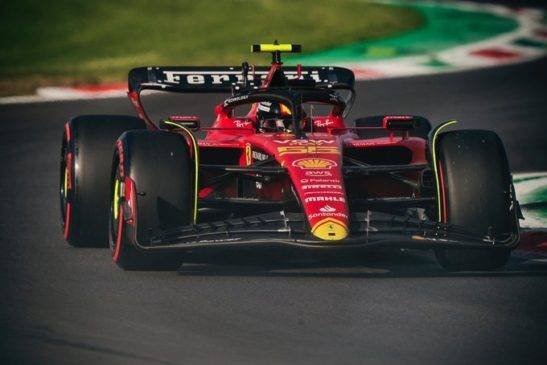 Carlos Sainz se llevó la pole position.
