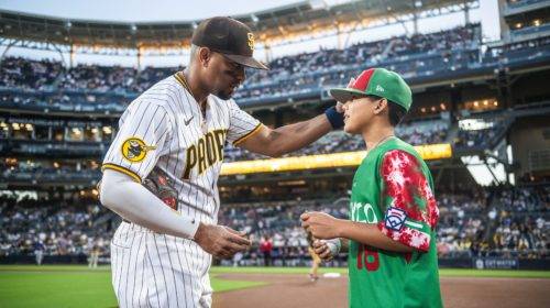 Los Padres buscarán el milagro en los 9 juegos que restan en la temporada.