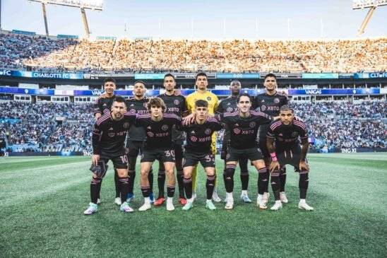 Lee más sobre el artículo Messi,Suárez, Alba y Busquets convocados para enfrentar a El Salvador