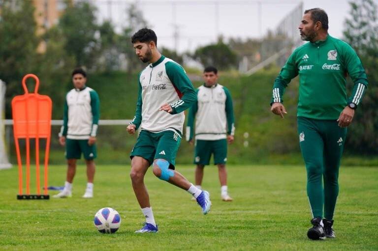 México debutará este lunes ante Chile.