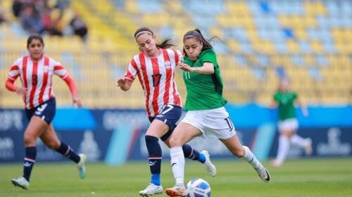 México derrotó 4-1 a Paraguay.
