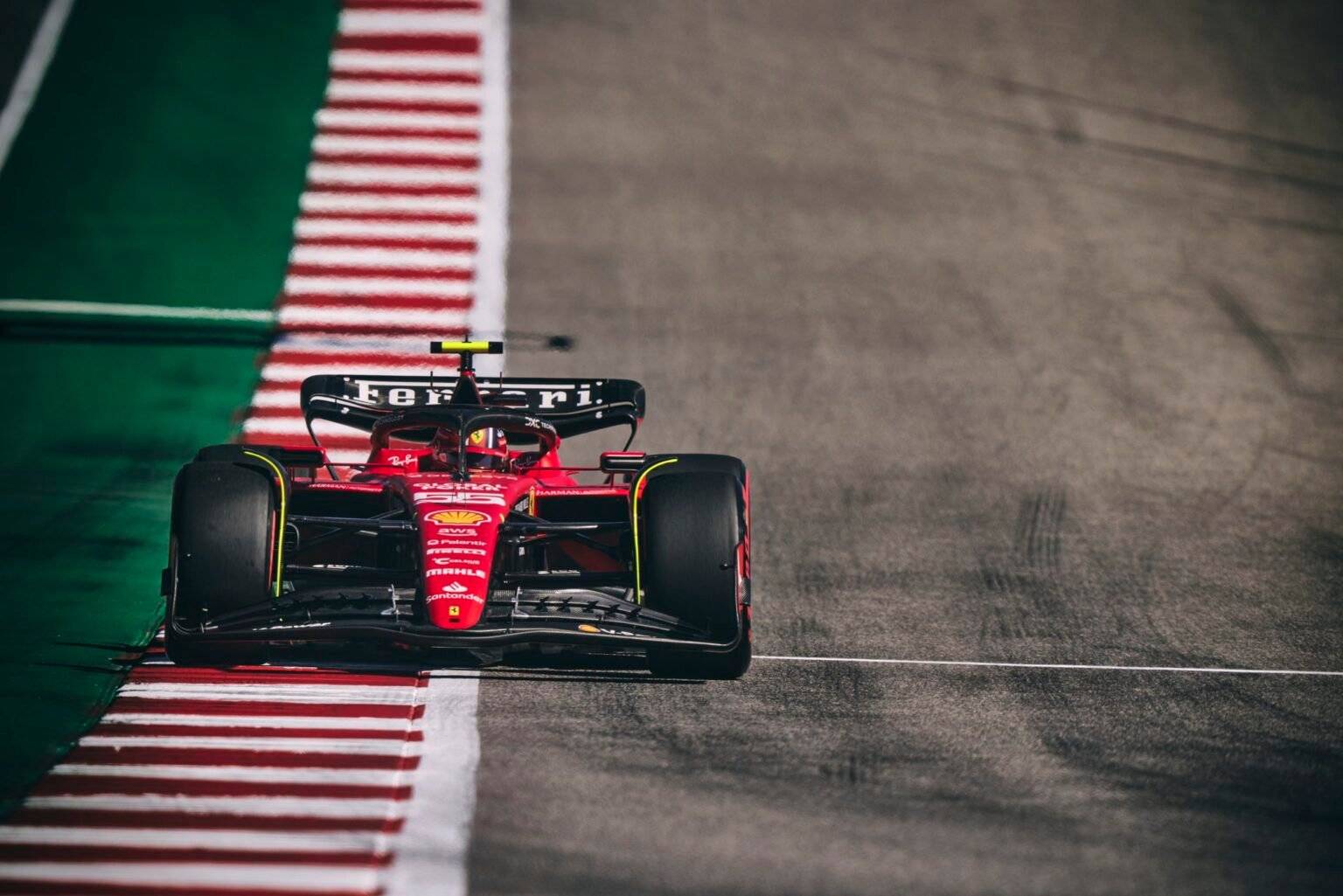 Charles Leclerc se quedó con la pole en el Gran Premio de Estados Unidos.