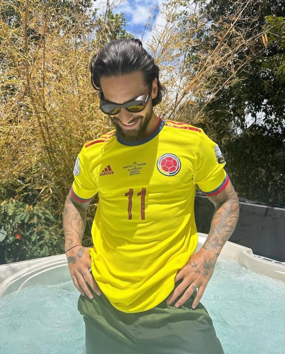 Maluma anunció que será papá por primera ocasión.