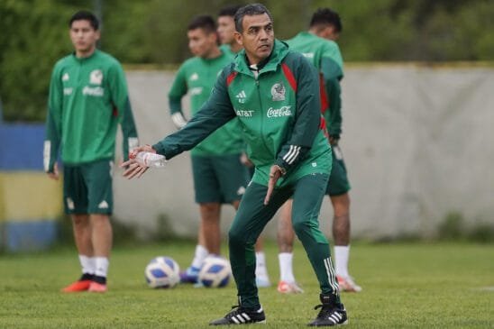 Ricardo Cadena, director técnico de la Sub 23.