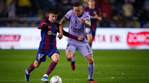 AMÉRICA celebró su título con una victoria sobre el BARCELONA.