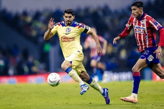 Henry Martín, arrancó como titular con el América.
