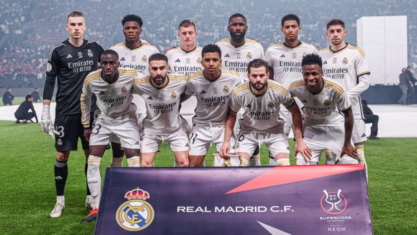 Real Madrid golea al Barcelona y se corona en la Supercopa