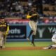 Los Padres vencen 6-3 a los Dodgers y les advierten que van por el título divisional