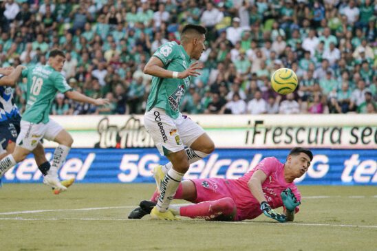 Lee más sobre el artículo León vence 2-0 a Rayados y continúa con vida en la Liga Mx