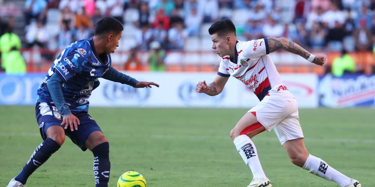 Chivas vence 1-0 al Pachuca y se mete a zona de clasificación