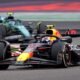 Verstappen gana en China, Checo Pérez tercer lugar de la carrera