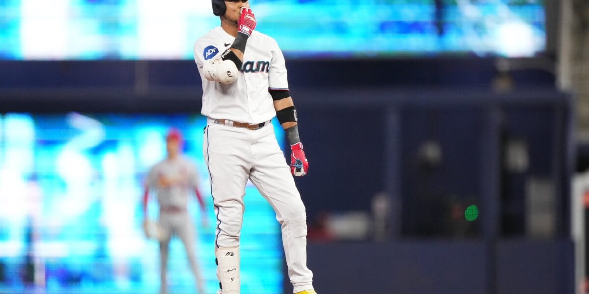 Luis Arráez nuevo jugador de los Padres de San Diego