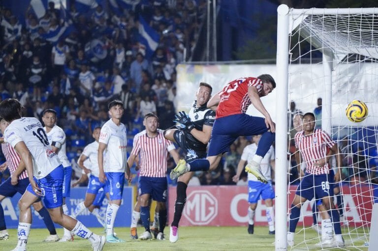 Cinco jugadores del Club Celaya sancionados por conducta violenta en Liga Expansión MX