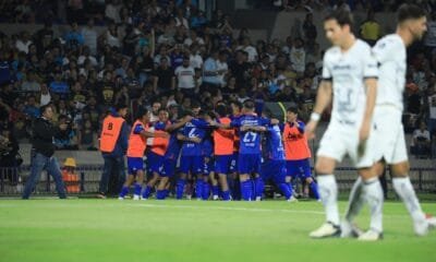 Cruz Azul 2 Pumas 0, la Máquina toma ventaja rumbo a la semifinal