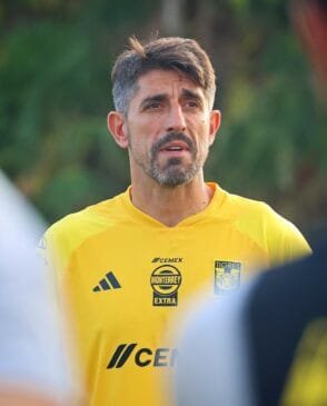 Paunovic dirige su primera práctica con los Tigres