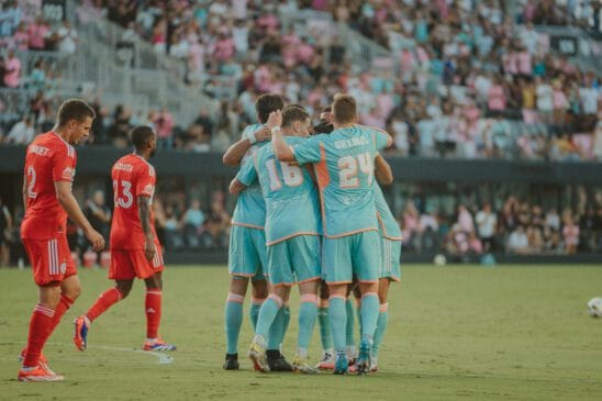 Lee más sobre el artículo MLS: Inter Miami vence 2-1 al Chicago Fire en nuevo homenaje a Leo Messi