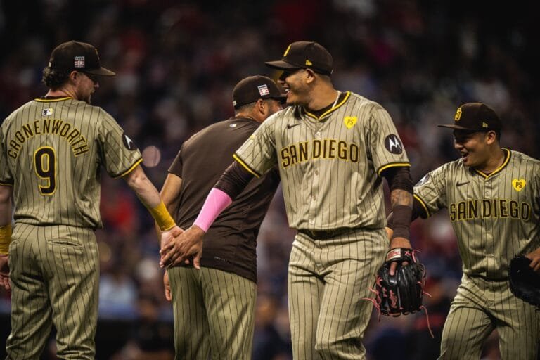 MLB: Manny Machado brilla en victoria de los Padres 7-4 sobre Cardinals