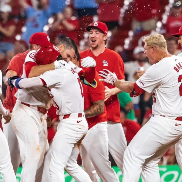 Cardinals dejó tendidos a los Padres 4-3
