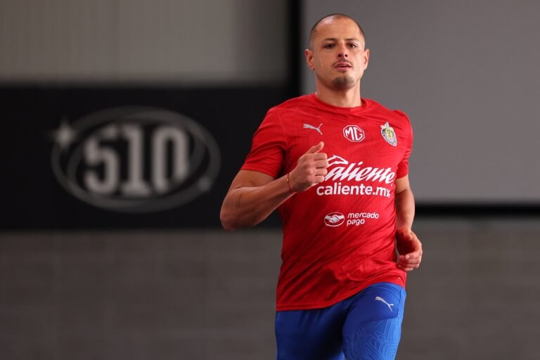 Javier Chicharito Hernández.