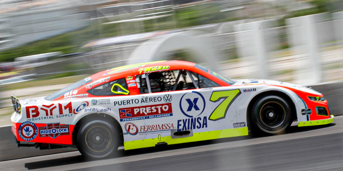Lee más sobre el artículo NASCAR México: Xavi Razo continúa al frente de la clasificación