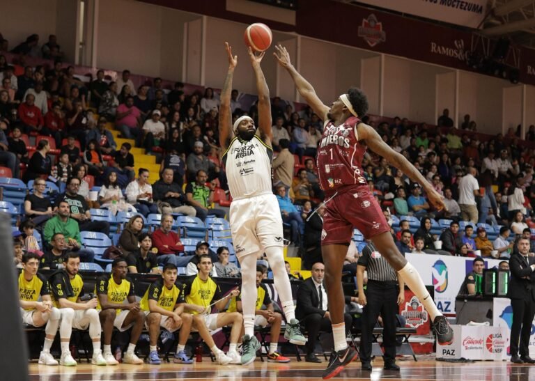 LNBP: Espectacular triunfo de los Mineros sobre el líder Fuerza Regia