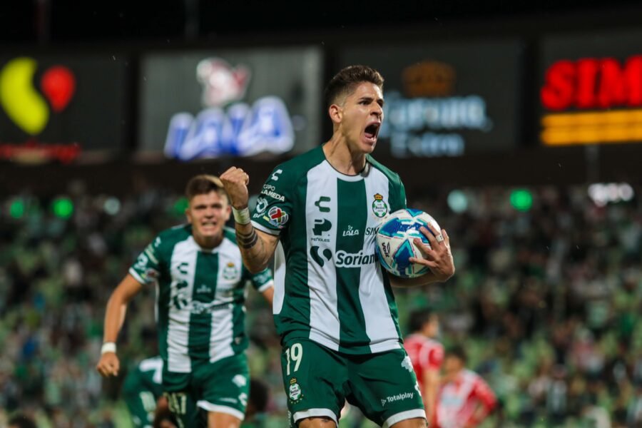 Santiago Muñoz