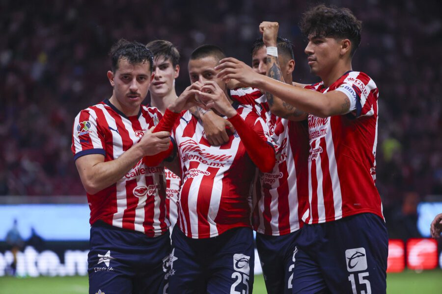 Cruz Azul vs Chivas Apertura 2024 esto costarán los boletos
