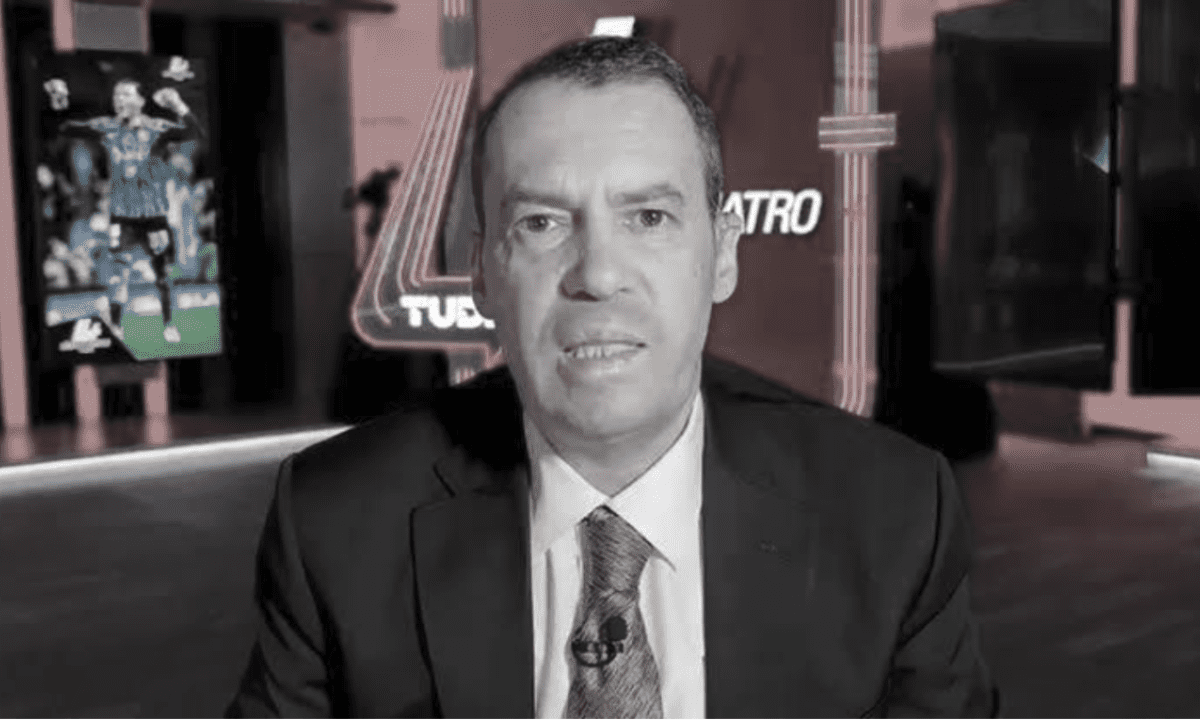 Fallece André Marín