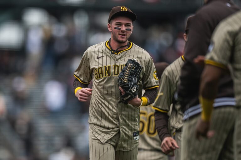 Jackson Merrill estrella de los San Diego Padres.