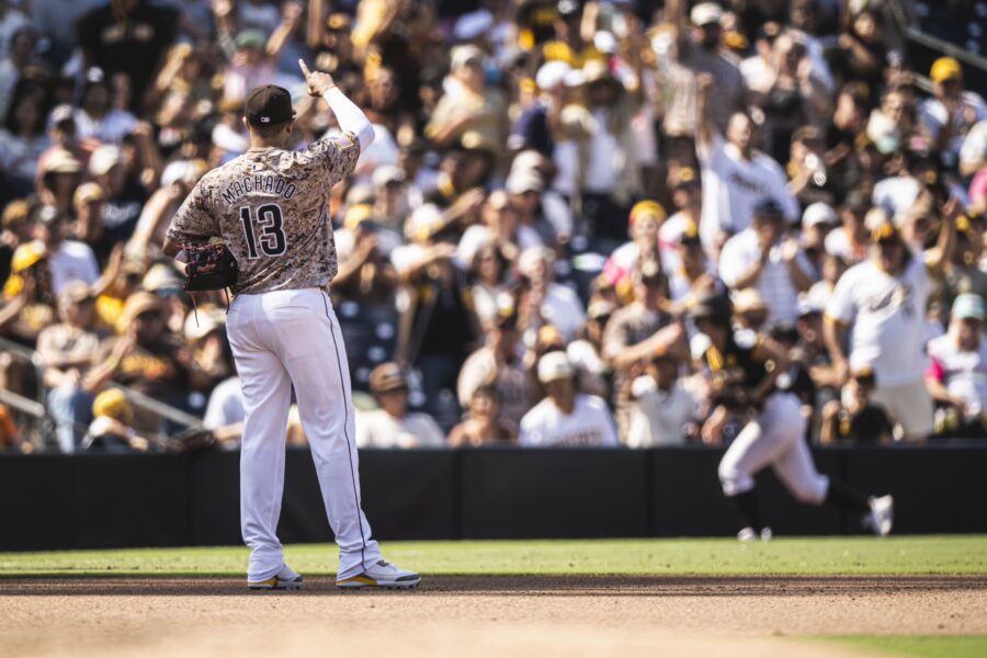 Lee más sobre el artículo San Diego Padres vence 4-2 a Dodgers con un triple play y está en playoffs