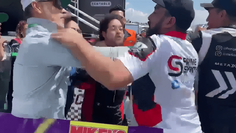 Bronca en NASCAR México