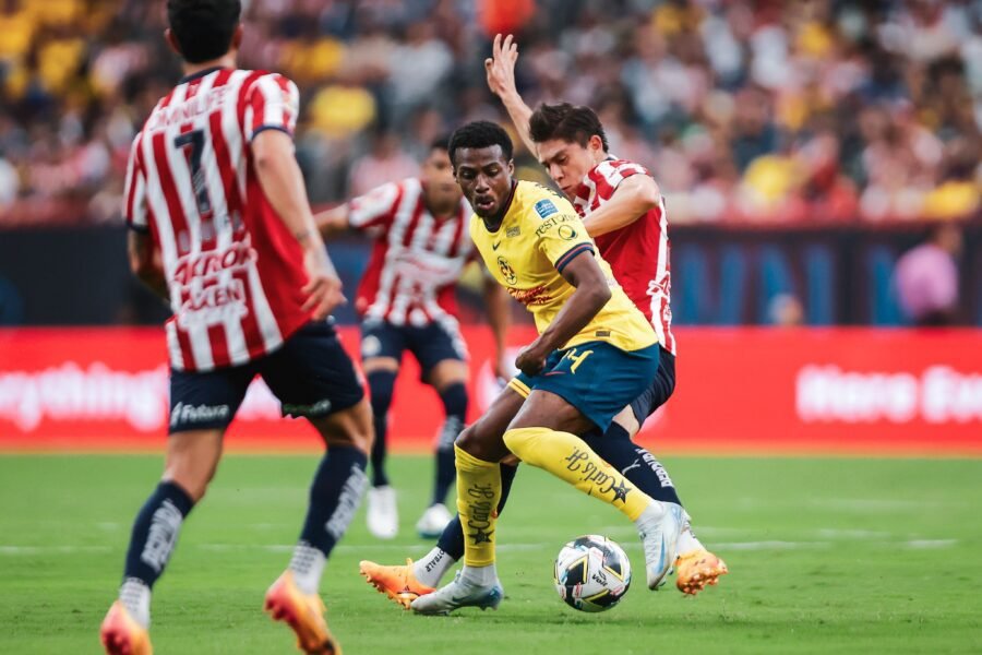 América